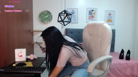 VITTORIA  online show from 29, 12, 2024