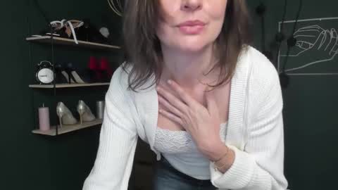 Vivian online show from 26, 9, 2025