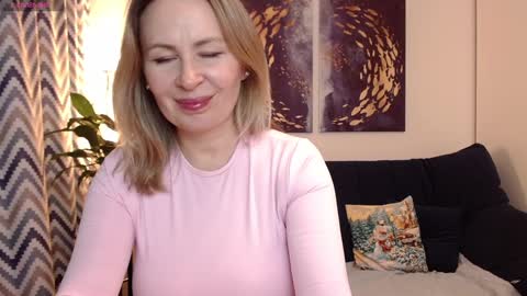 Snapshot of vivian_soul chatting on 3, 12, 2024 Vivian online show from 3, 12, 2024