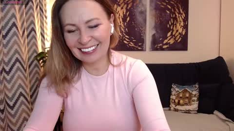 Snapshot of vivian_soul chatting on 21, 2, 2025 Vivian online show from 21, 2, 2025