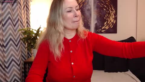 Snapshot of vivian_soul chatting on 13, 9, 2025 Vivian online show from 13, 9, 2025