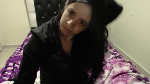 Snapshot of vivian_walt_ chatting on 3, 6, 2026 melissa online show from 3, 6, 2026