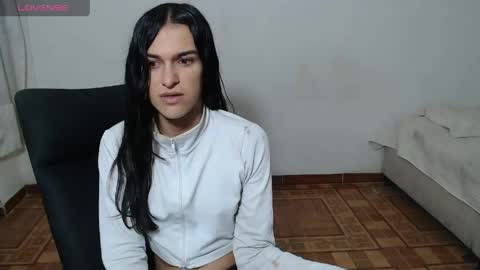 Snapshot of vivianalatin chatting on 27, 5, 2026 instagram Viviana73215 online show from 27, 5, 2026