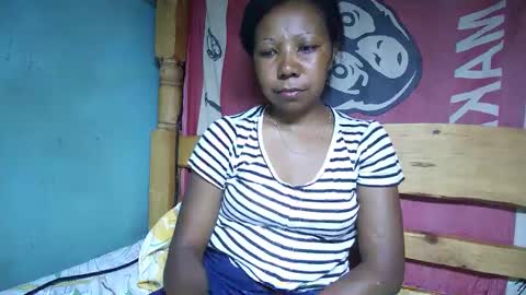 viviane0812 online show from 27, 2, 2025