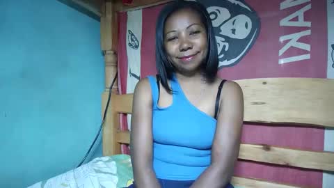 viviane0812 online show from 10, 3, 2025