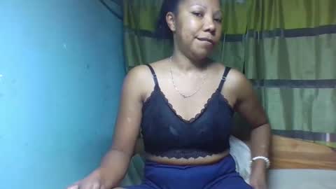 viviane0812 online show from 3, 12, 2025