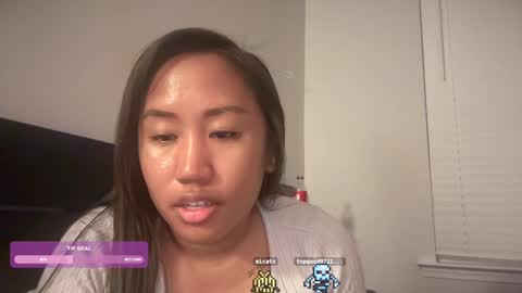 vivieluv online show from 10, 1, 2025