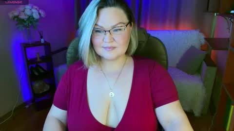 Vivien online show from 17, 10, 2025