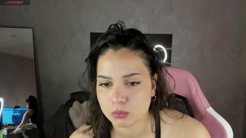 vivien_ross online show from 6, 5, 2026