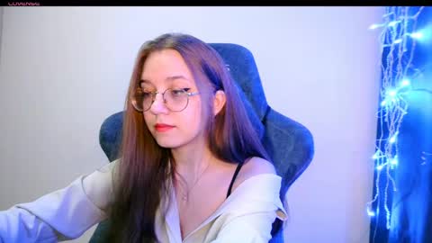 Snapshot of vivivivikkie chatting on 9, 6, 2026 vivivivikkie online show from 9, 6, 2026