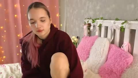 vivyboo111 online show from 9, 4, 2026