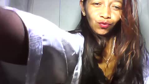 vixen_lina online show from 22, 6, 2026
