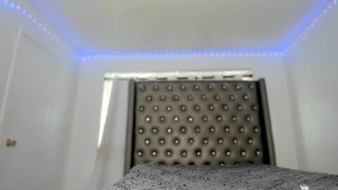 Sasha Malone online show from 25, 2, 2026