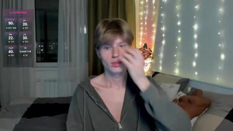 Snapshot of vlad_ggvldd chatting on 6, 2, 2025 Vlad Dinovich online show from 6, 2, 2025