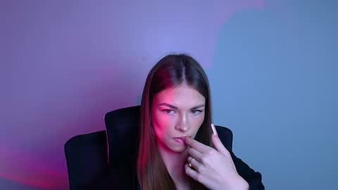 Snapshot of vladaseduction chatting on 13, 1, 2026 Vlada online show from 13, 1, 2026