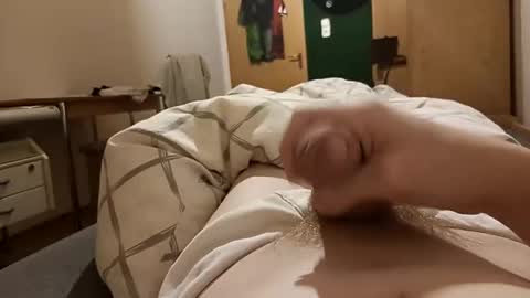 voeckler2 online show from 31, 12, 2024