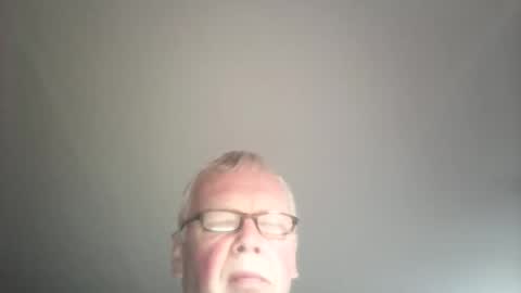 Snapshot of volkeronly chatting on 22, 9, 2025 volkeronly online show from 22, 9, 2025