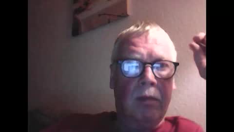 Snapshot of volkeronly chatting on 21, 11, 2025 volkeronly online show from 21, 11, 2025