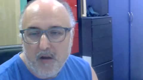 Snapshot of volpi72 chatting on 10, 7, 2026 volpi72 online show from 10, 7, 2026