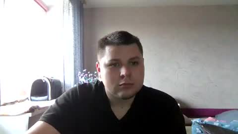 Snapshot of volshebnik_130 chatting on 3, 1, 2025 Volshebnik1302 online show from 3, 1, 2025