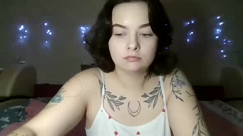 Snapshot of volshebnik_130 chatting on 7, 1, 2025 Volshebnik1302 online show from 7, 1, 2025