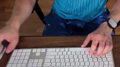 Snapshot of voterki796 chatting on 15, 9, 2025 voterki796 online show from 15, 9, 2025