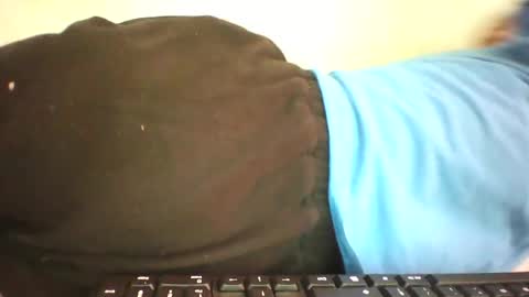 vounialdy online show from 6, 3, 2025