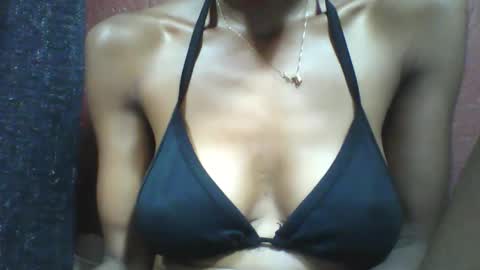 vounialdy online show from 15, 4, 2026