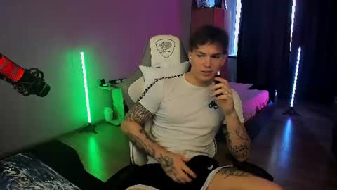 Snapshot of vova_belkin_ chatting on 27, 7, 2026 vova online show from 27, 7, 2026