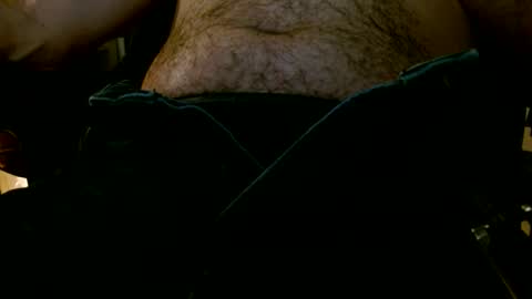 Snapshot of voyeur_qc chatting on 7, 4, 2026 voyeur_qc online show from 7, 4, 2026