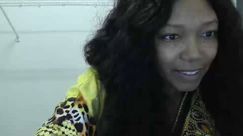 Strokahontasxxx online show from 18, 12, 2025