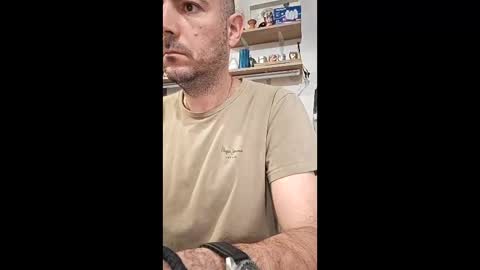 Snapshot of vozd chatting on 28, 3, 2026 sweetcock online show from 28, 3, 2026