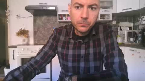 Snapshot of vozd chatting on 7, 4, 2026 sweetcock online show from 7, 4, 2026