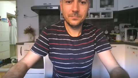 Snapshot of vozd chatting on 18, 5, 2026 sweetcock online show from 18, 5, 2026