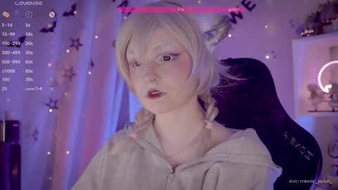 vronnier online show from 8, 11, 2025