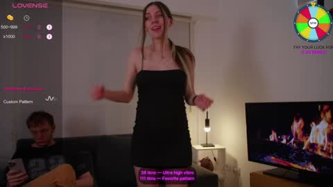Snapshot of vundersex chatting on 27, 12, 2024 Eva and Franklin online show from 27, 12, 2024