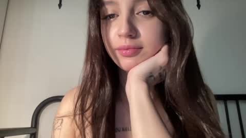 Alice  Before pvt write to me in PM  online show from 13, 2, 2025