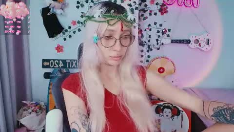 Snapshot of waifu_exe chatting on 24, 7, 2026 Waifu exe online show from 24, 7, 2026