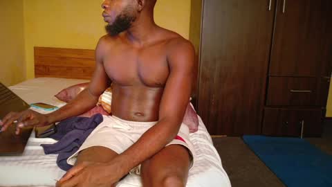 Snapshot of wakanda_mamba chatting on 18, 4, 2026 Wakanda Mamba online show from 18, 4, 2026