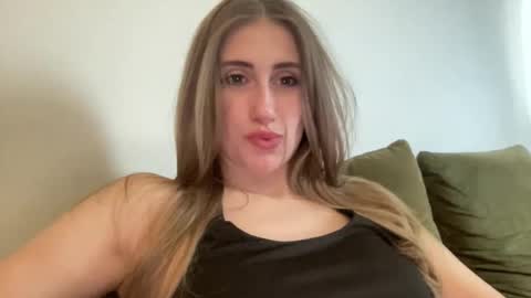 walkiria19 online show from 9, 4, 2026