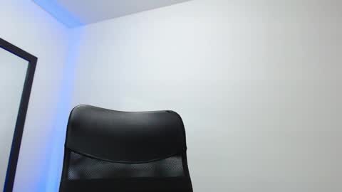 WALTER BROWN  online show from 21, 1, 2025