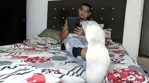 Snapshot of waltherfeet_ chatting on 23, 4, 2026 WaltherFeet online show from 23, 4, 2026