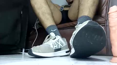 Snapshot of waltherfeet_ chatting on 16, 5, 2026 WaltherFeet online show from 16, 5, 2026