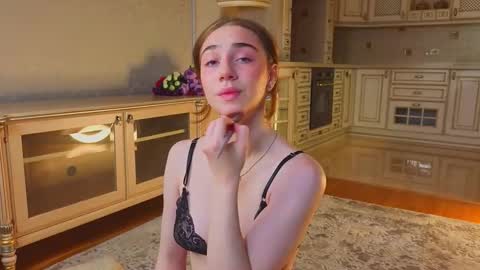 Snapshot of wandabraund chatting on 3, 10, 2025 hello guys im Lilian online show from 3, 10, 2025