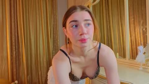 Snapshot of wandabraund chatting on 7, 11, 2025 hello guys im Lilian online show from 7, 11, 2025