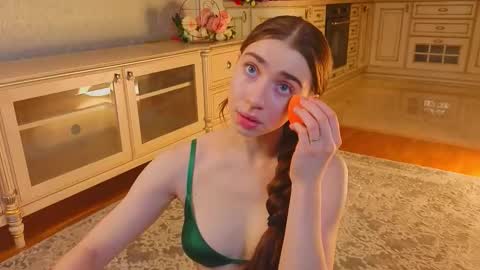 Snapshot of wandabraund chatting on 14, 11, 2025 hello guys im Lilian online show from 14, 11, 2025