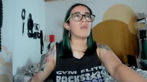 Waningrose  Lu online show from 3, 1, 2025