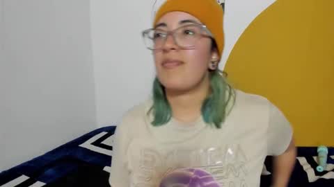 Waningrose  Lu online show from 20, 11, 2025