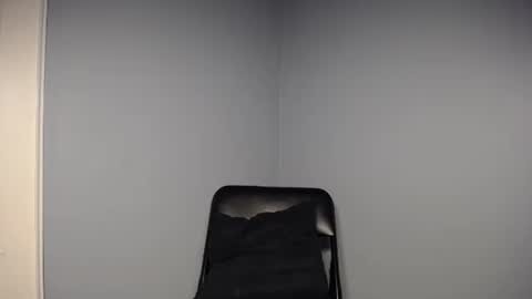 wannaplay1025 online show from 7, 1, 2026