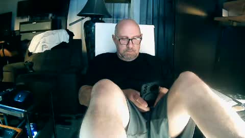 Snapshot of wantitbutyoucanthaveit chatting on 5, 7, 2026 inittogetitin online show from 5, 7, 2026